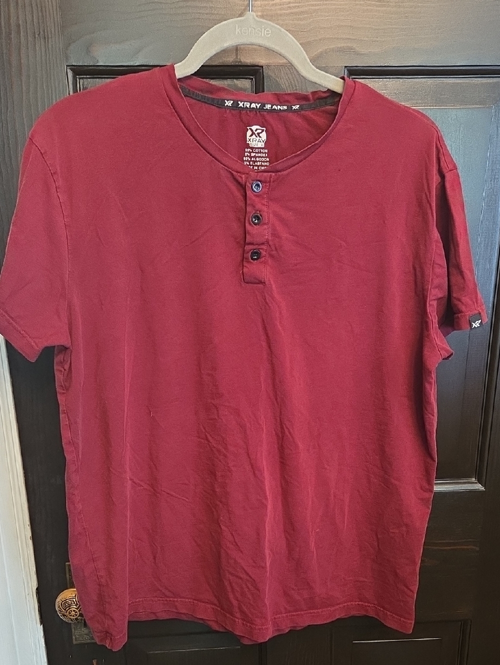 Men’s Red Henley Short-Sleeve Shirt